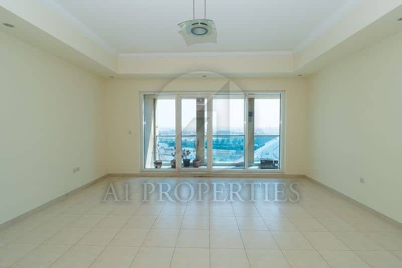 Spacious 1 Bedroom Churchill Tower, Business Bay