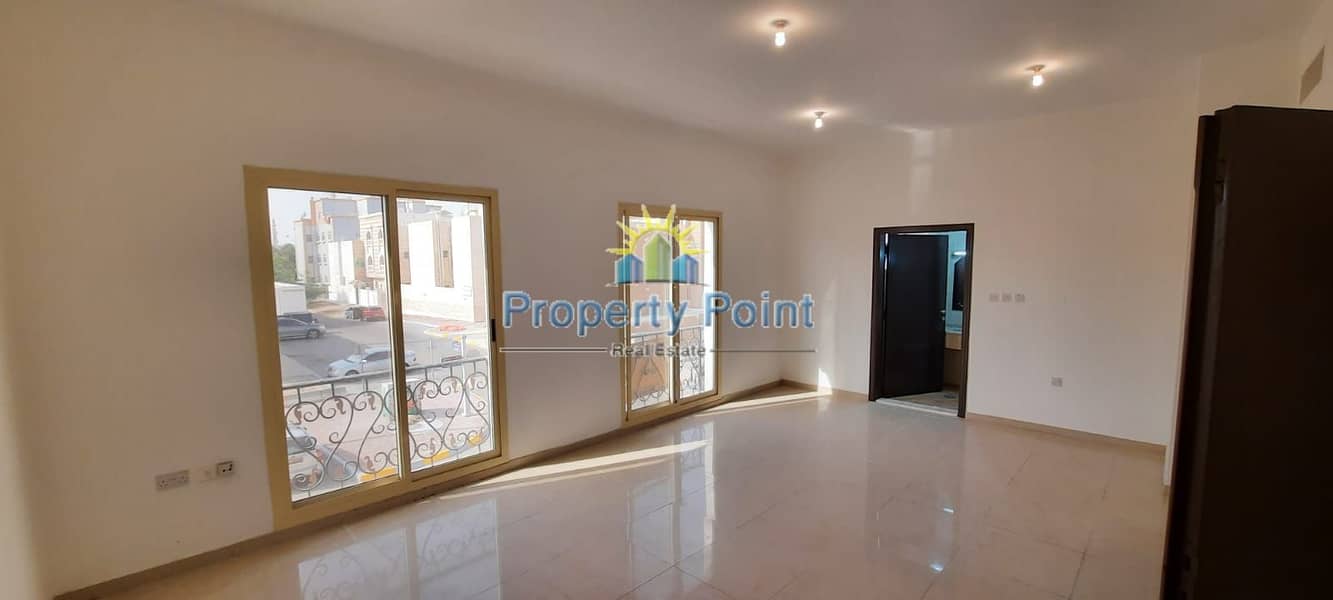 Hot Offer | Large 3-bedroom Apartment | Maids Rm | Al Mushrif Area