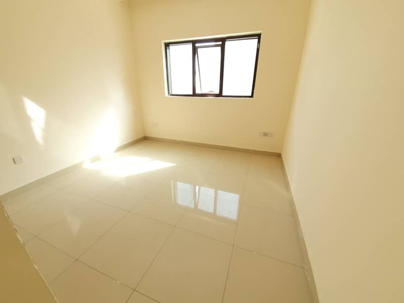Lavish |2bhk apartment| balcony |wardrobes| covered parking |rent 36000 aed| Muweilah