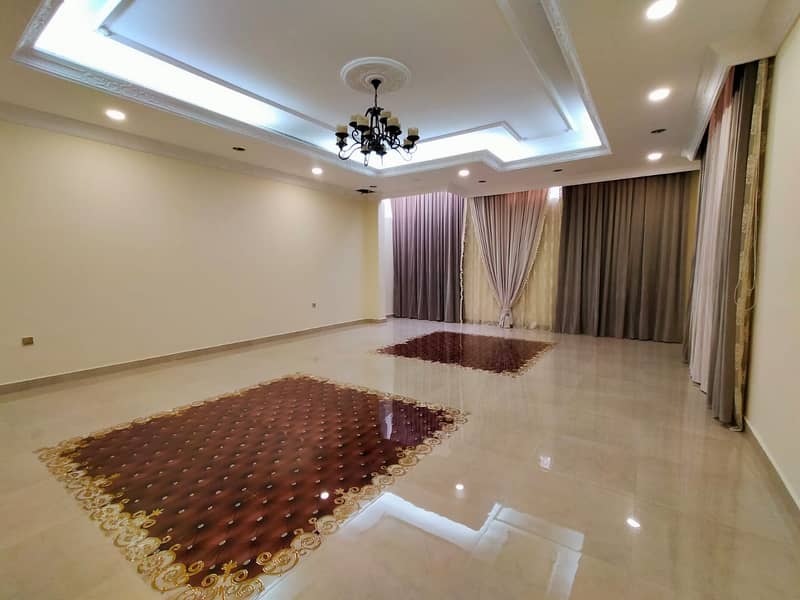 Вилла в Аль Шахама, 2 cпальни, 50000 AED - 5612105