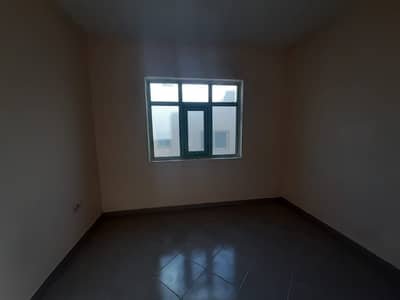 Studio for Rent in Muwailih Commercial, Sharjah - Spacious studio | Flexible payment | Bright apartment | prime location