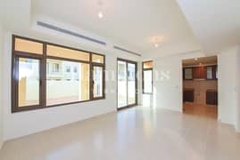 3 Bed + M Villa | Spacious | Well Priced