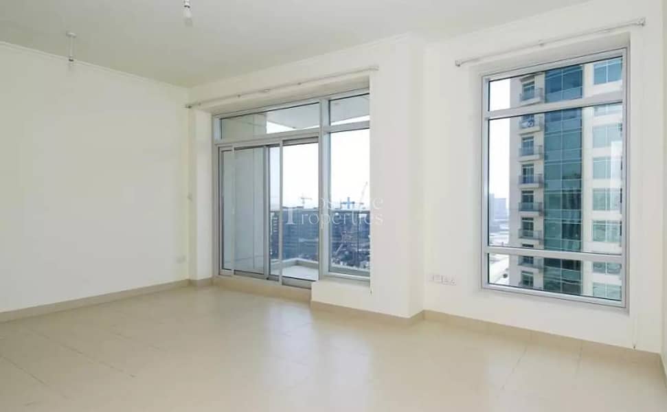 5 Spacious | Ready to move in | Burj view