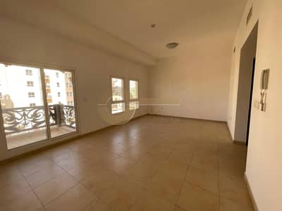 1 Bedroom Flat for Rent in Remraam, Dubai - Spacious | Bright | 1 bed close kitchen | Remram