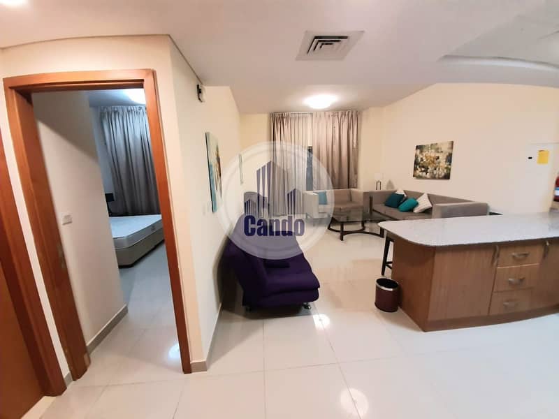 Large Furnished 1BHK with Balcony 15 Min to Metro