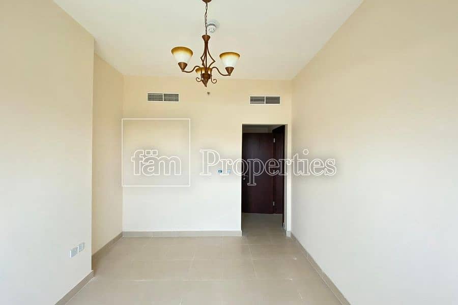 3 Bright Apartment | Golf Course View | High Floor