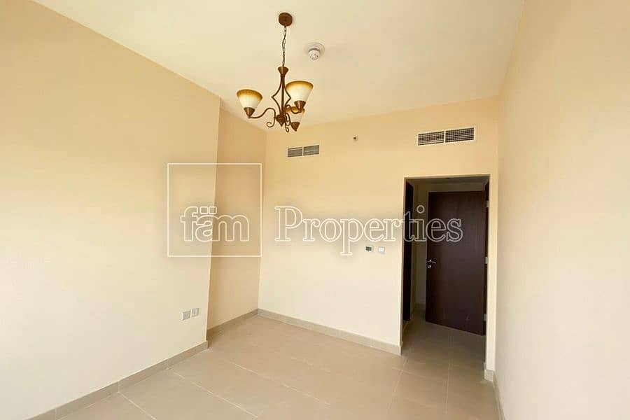 14 Bright Apartment | Golf Course View | High Floor