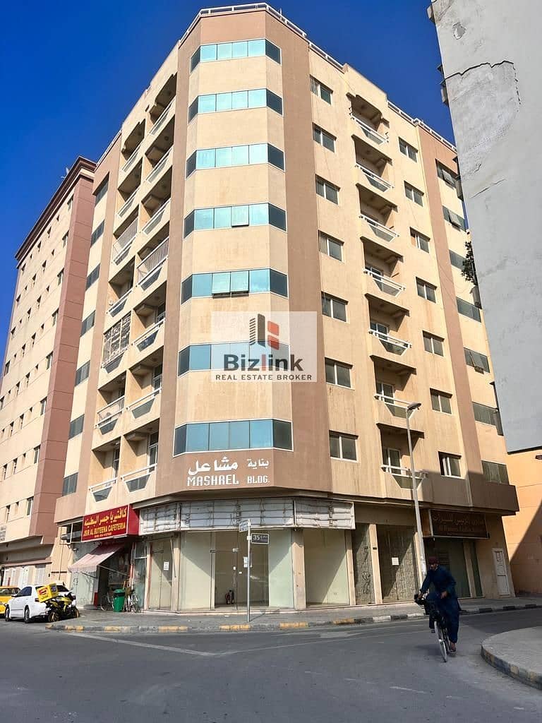 For sale building in Sharjah Al Butina area