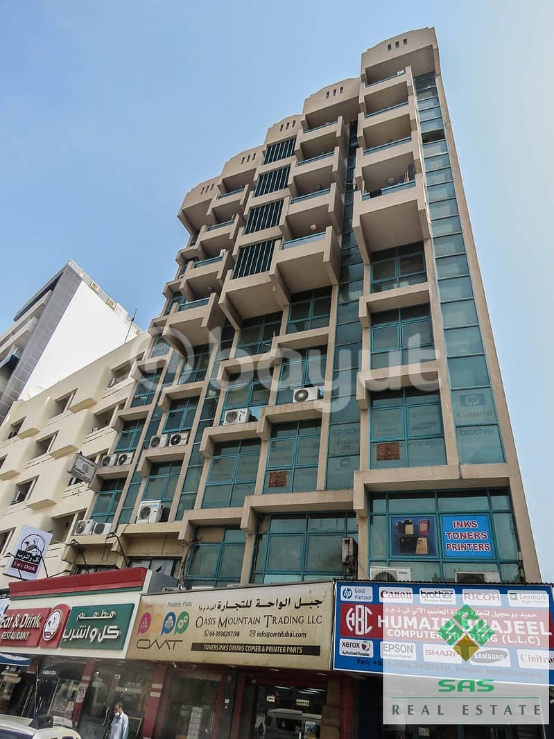 位于迪拜湾，阿尔苏克阿尔卡比尔街区，老阿尔拉法宾达恩控股公寓楼 的公寓 24000 AED - 5030145