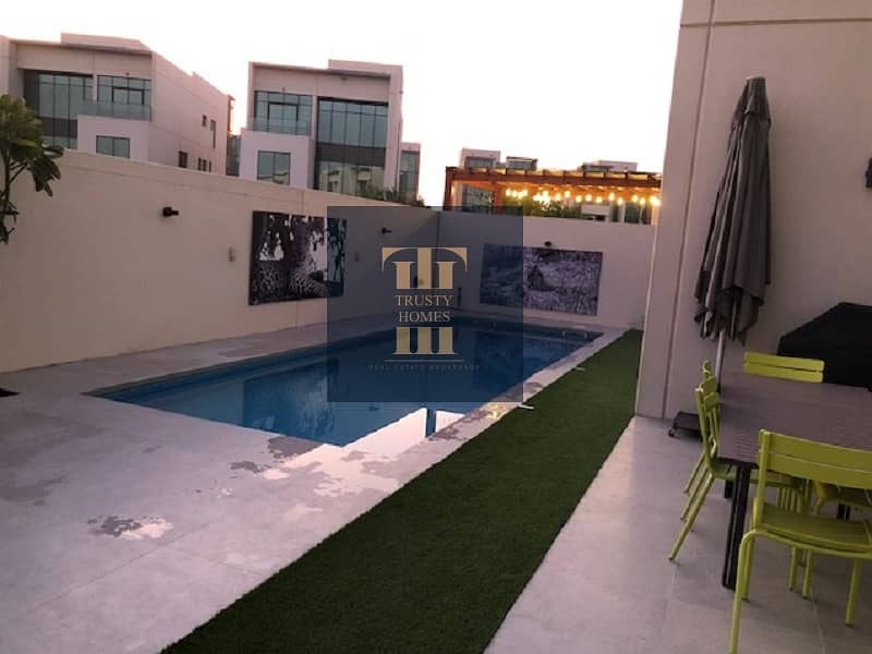 Exclusive  6 Bed Luxury Villa | Private Pool | Private Lift !!