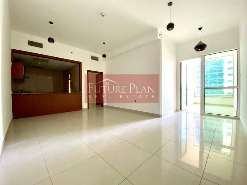 HIGH FLOOR I LARGE 1BR apartment in Marina Pinnacle, Dubai Marina