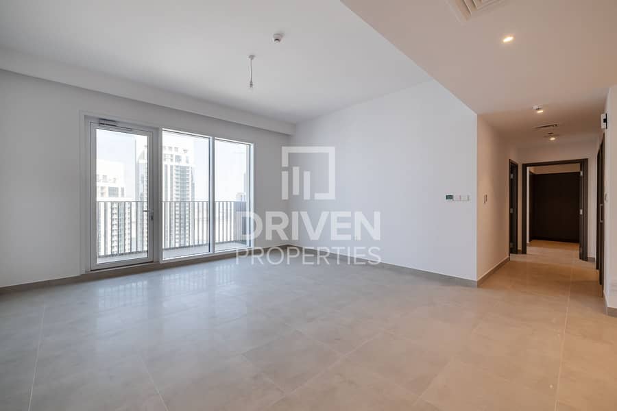 12 Creek and Park View | On High Floor Apt