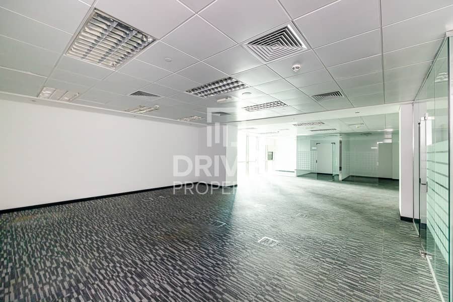 6 Partly Furnished and Huge Office in DIFC