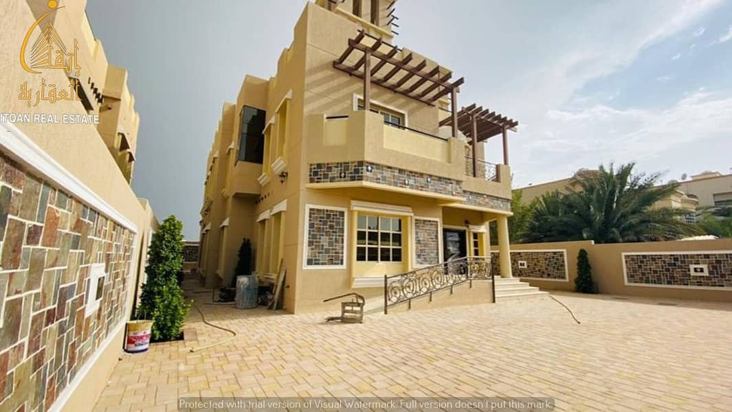 Wonderful and Arabic design villa with modern luxuries finishing