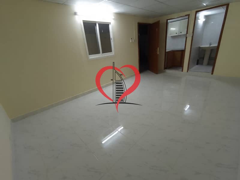 Квартира в Аль Вахда, 26400 AED - 5620530