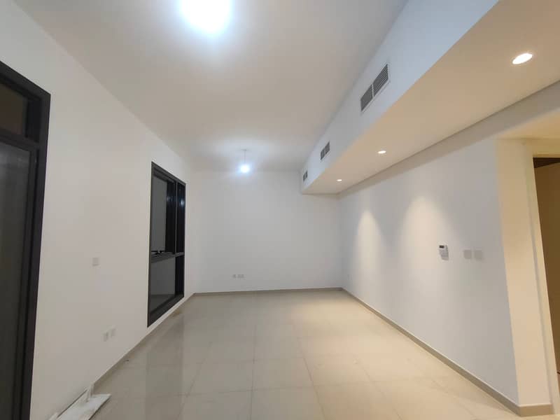 Spacious 3 Bedrooms Corner Unit Villa is Available for Rent in Nasma Residence, Sharjah