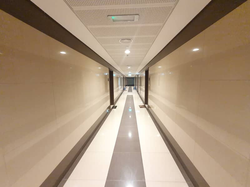 Spacious 1bhk rent 44000/2balcony, 2washroom, wardrobes, master room in Dubai silicon oasis