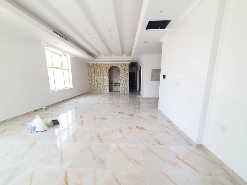 Brand new duplex 5bed rooms villa in hoshi area with maid rooms all master bedrooms  2cars parking