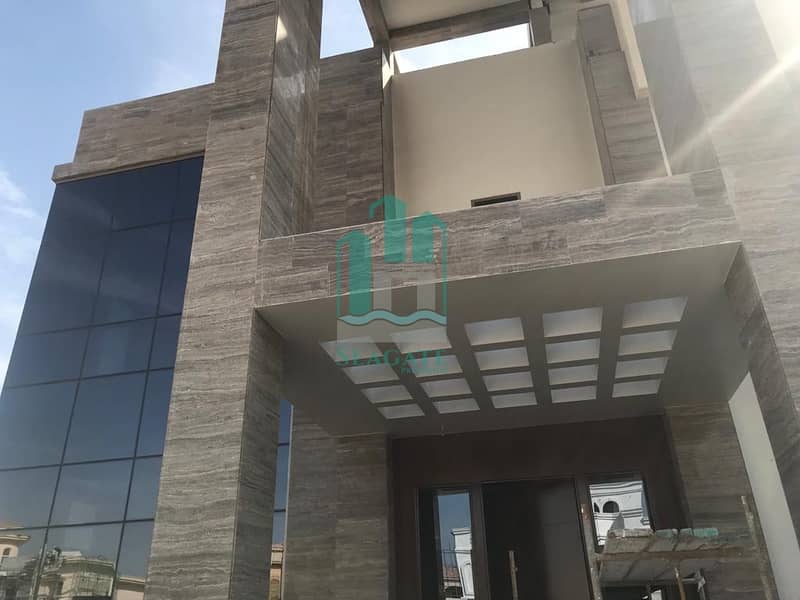 Brand new modern 6 bedroom  luxury villa in Al Barsha South