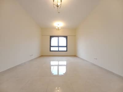 1 Bedroom Flat for Rent in Al Jaddaf, Dubai - Spacious 1 bedroom ||  Close kitchen ||  2 Bathroom | gym ,1 car parking free | Nearby  Jaddaf Metro Station