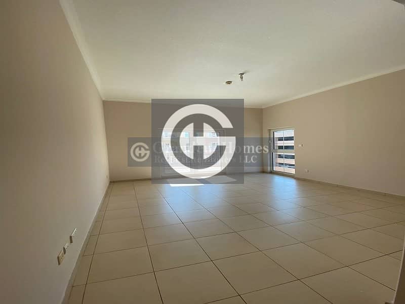 Spacious 2BR with pool view | Ideal Location
