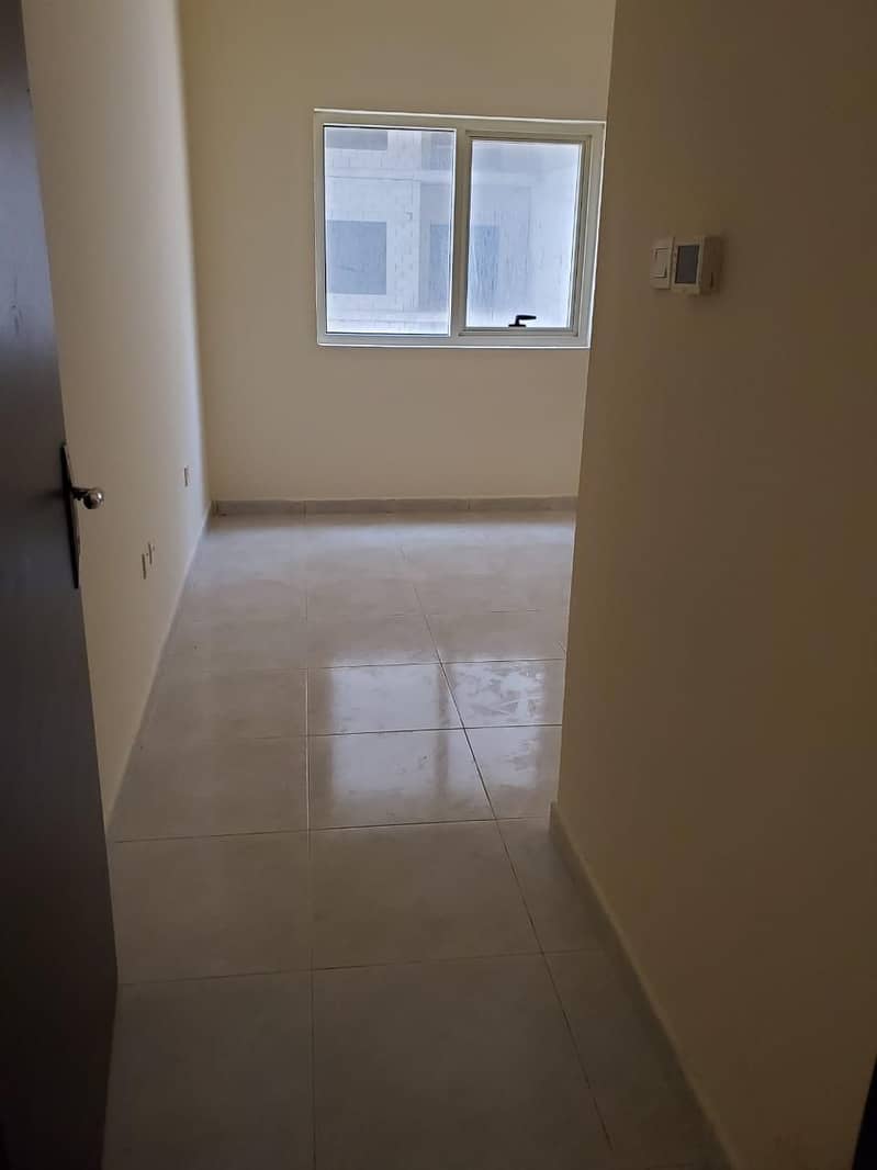 1BEDROOMHALL IS AVAILABLE FOR RENT IN LILLY TOWERS IN 16000/. . . . .