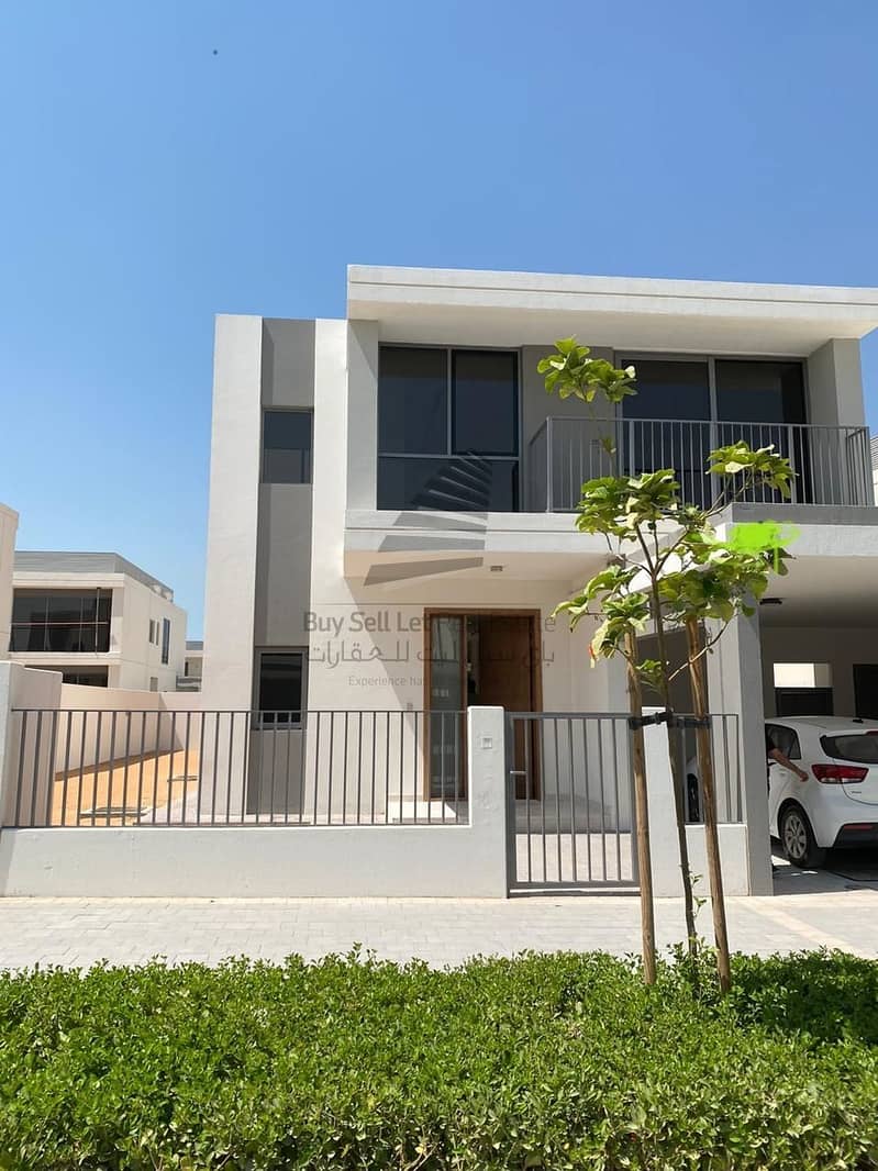 FULLY LANDSCAPED /  4 BEDROOM + MAID VILLA FOR SALE IN SIDRA VILLAS