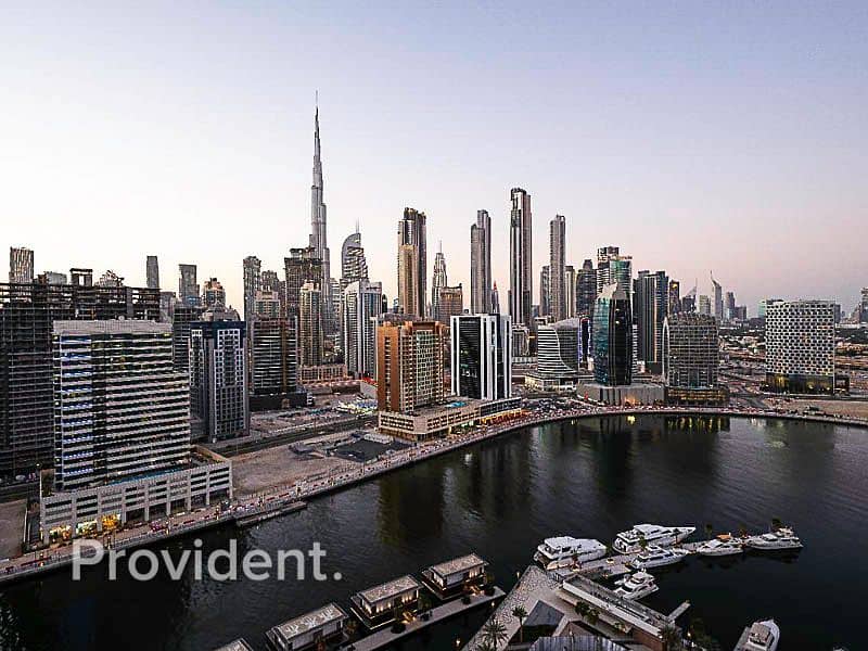 17 Premium Finish | Burj Khalifa & Canal Views!