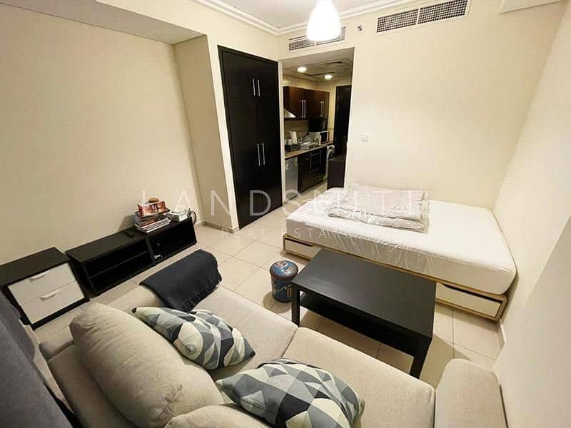 Fully Furnished Studio Apartment in Goldcrest View