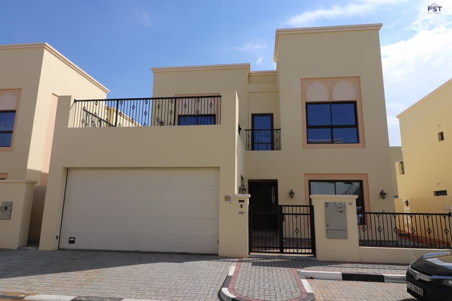 One Month Free Beautiful   Brand New 4 for rent 205,000