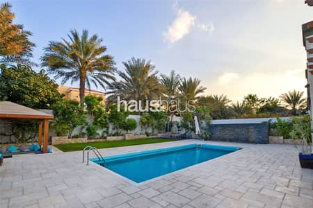 5 Bedroom Villa for Sale in Jumeirah Park, Dubai - 5BR | Fully Upgraded | Vacant on Transfer