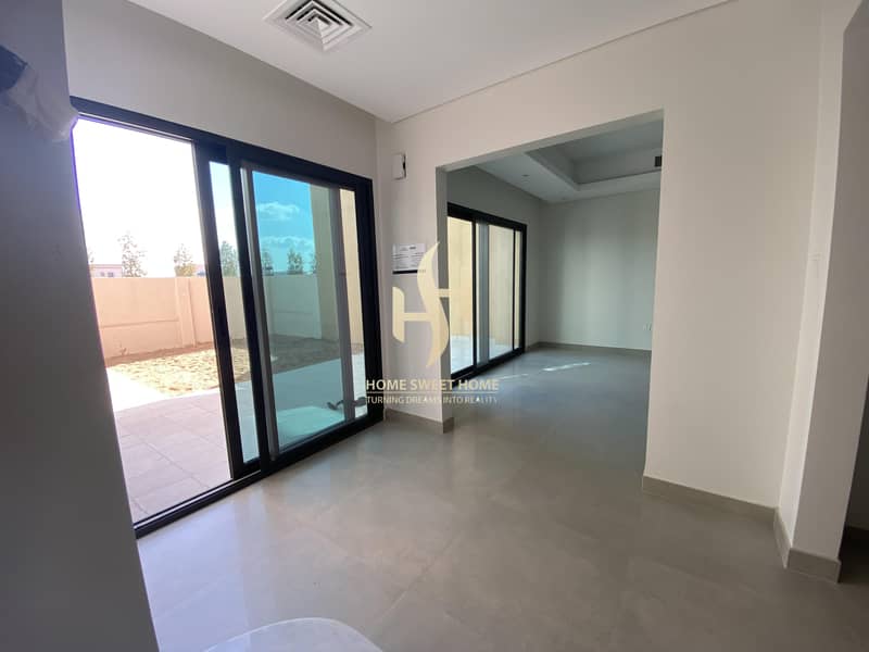 READY TO MOVE | 4 BEDROOMS + MAID  | SHARJAH
