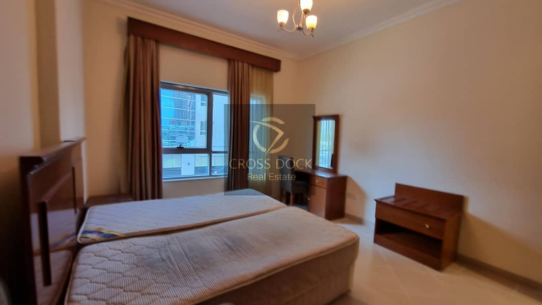 Fully furnished Apartment / Walking distance from DIC metro station