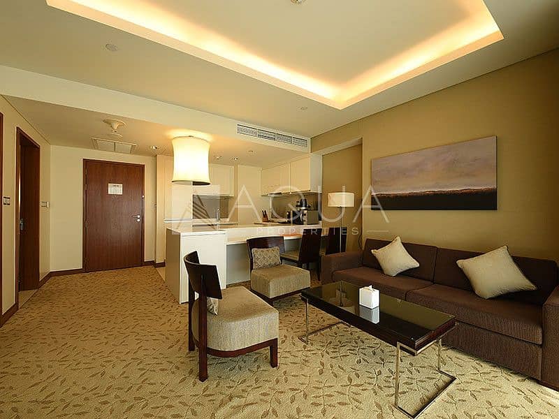 位于迪拜码头，迪拜谦恭海滨酒店（购物中心酒店） 1 卧室的公寓 160000 AED - 5629899