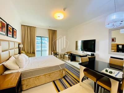 Studio for Rent in Business Bay, Dubai - Luxurious fully furnished studio apartment