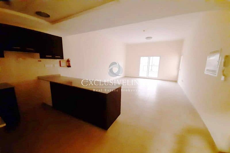 2 Huge Terrace Apt 1Bedroom Al Thamam