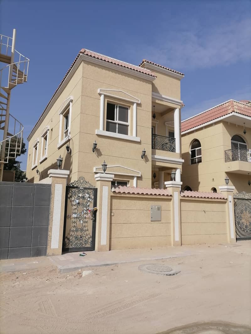 For sale, new villa, high-end designs, luxury finishes, first inhabitant, Al Mowaihat 3, Al Mowaihat