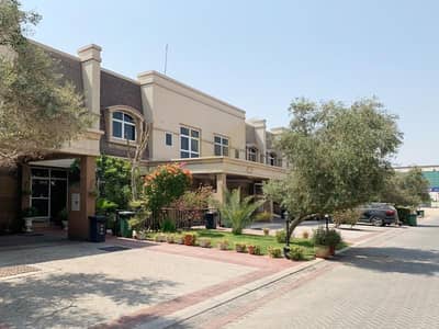 3 Bedroom Villa for Sale in Mirdif, Dubai - Excellent Value - Perfect Option - High Demand
