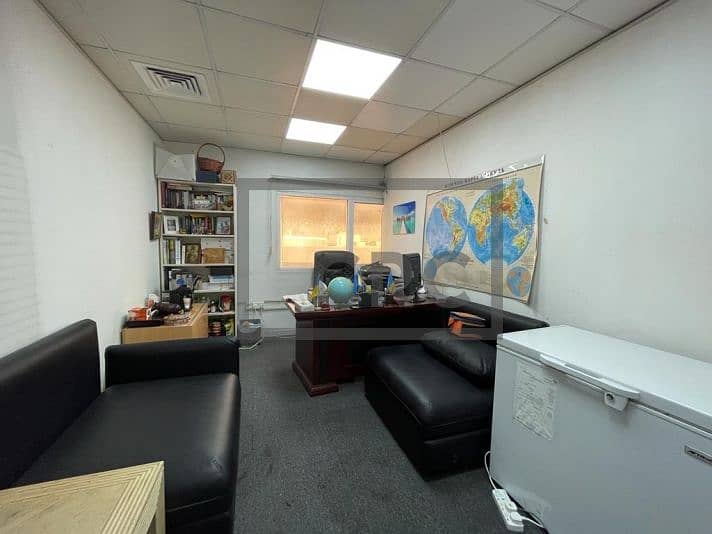 2 7 Partitioned Offices | Direct Access to Metro Station