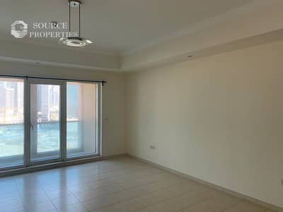 1 Bedroom Flat for Rent in Business Bay, Dubai - Spacious | Near to Metro Station