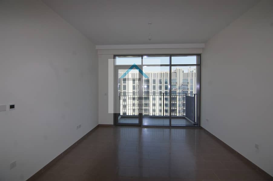 2BR Beautiful Apartment with balcony @ Park Heights