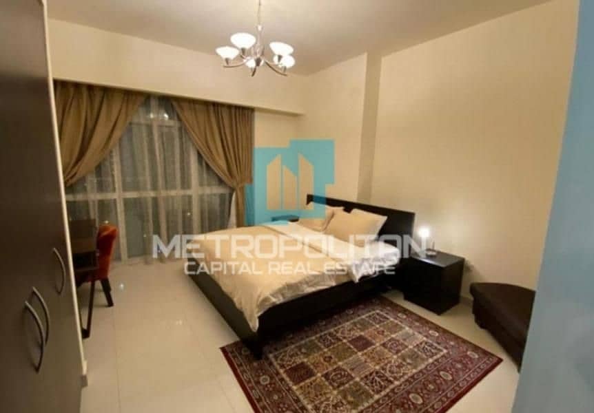 Fully Furnished | Exquisite Big Layout | Vacant