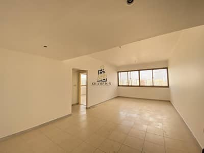شقة 1 غرفة نوم للايجار في شارع المطار، أبوظبي - شقة في برج المنهل شارع المطار 1 غرف 42000 درهم - 5634306