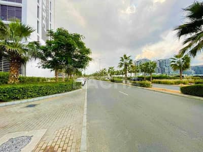 Studio for Sale in DAMAC Hills, Dubai - Fully Furnished / Ready to move in / Vibrant Community