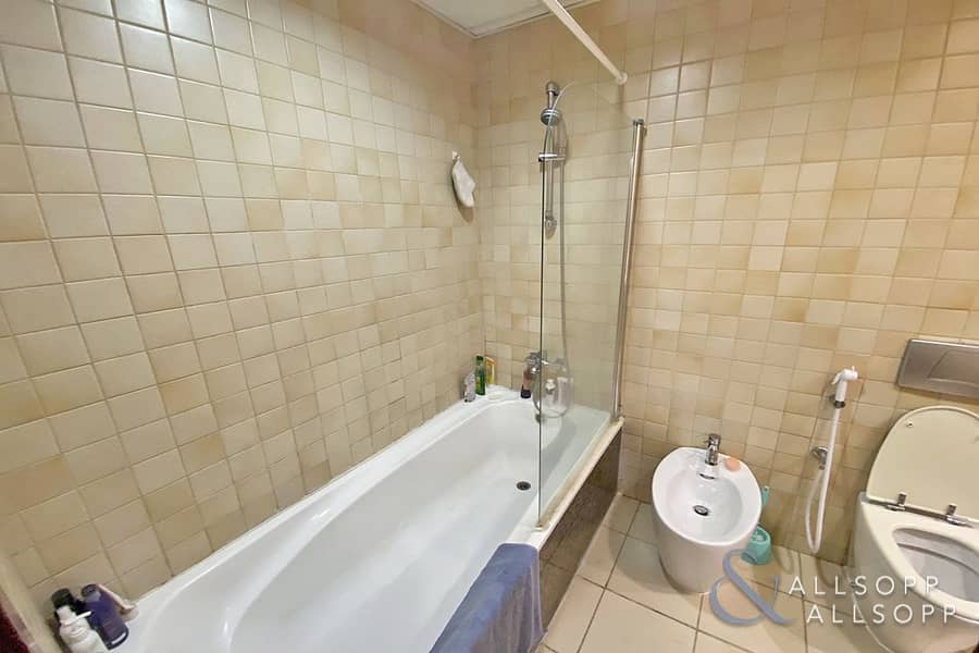 6 Mid Floor | Vacant On Transfer | 1 Bed