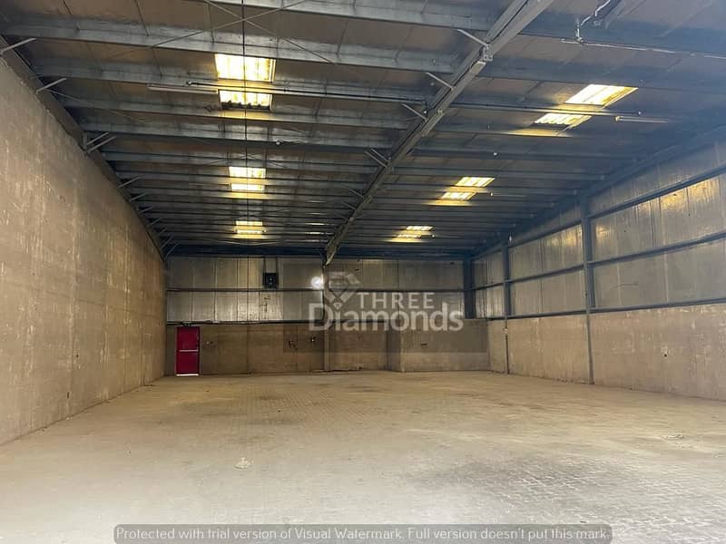 4250 SQFT COMMERCIAL WAREHOUSE IN ALQUOZ 2 AED: 110K