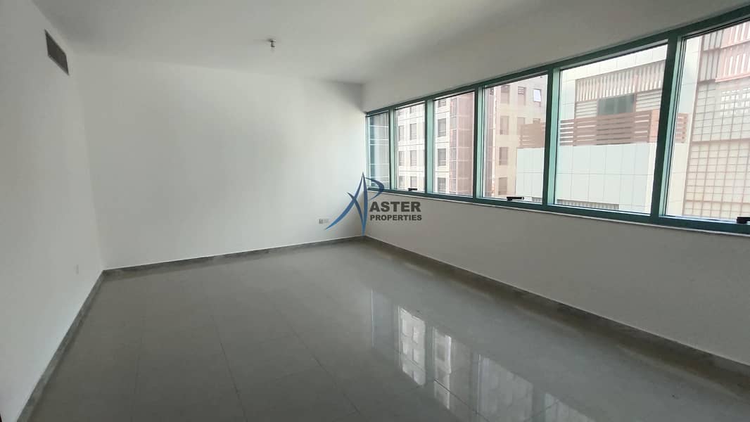 位于丽华街 2 卧室的公寓 55000 AED - 5104719