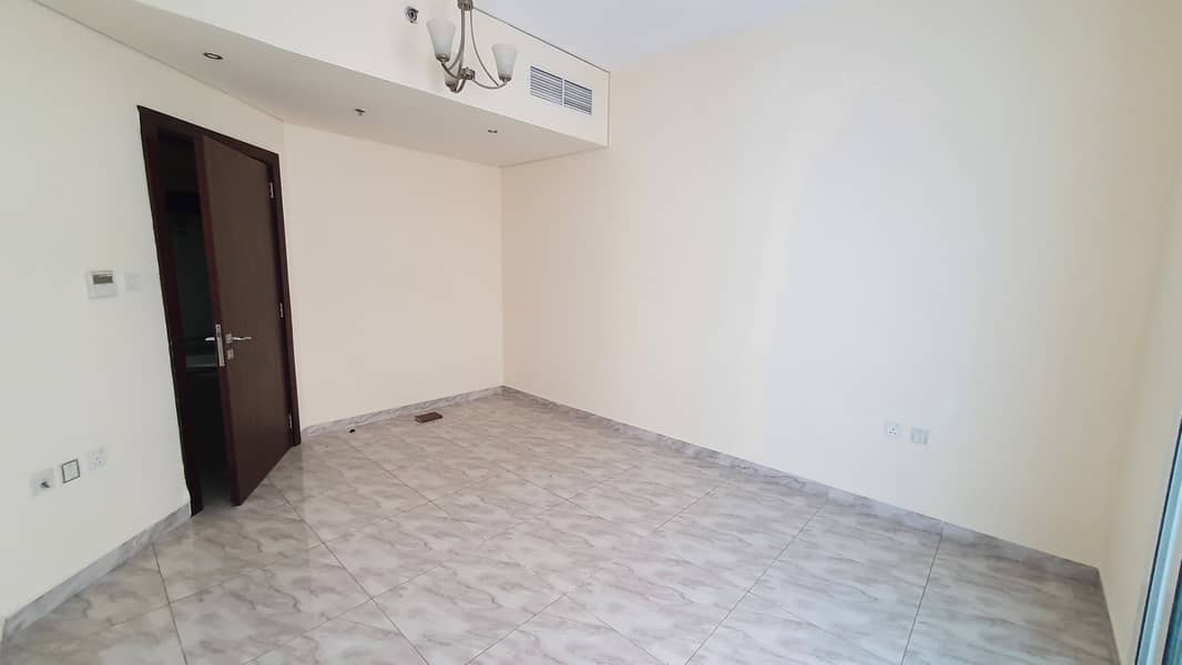 One Month free One Bedroom Apartment available for Rent