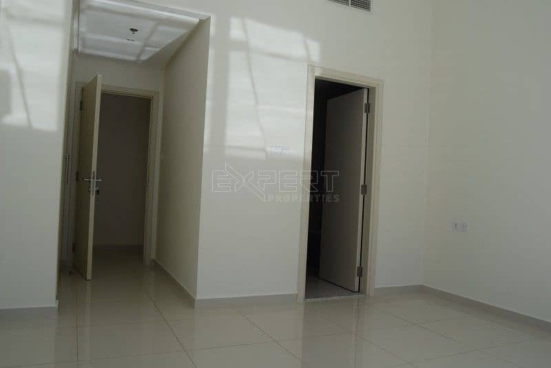 3 Huge balcony | Near park | Vacant | Golf view |