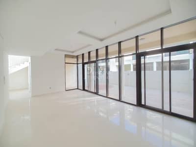 VACANT IN JULY | BIGGER LIVING ROOM | TYPE TH-M1